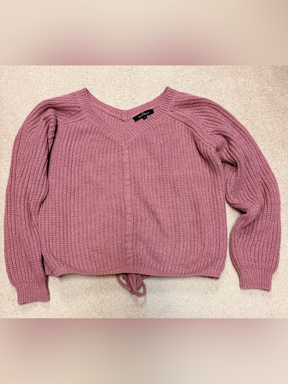 Juniors Love Tree Rose Pink V-Neck Ribbed Knit Sweater, Size M
